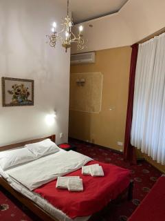 Mini Hotel Central Park - Lviv - 7