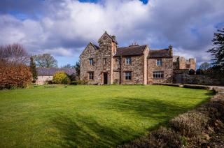 Abbey Farmhouse - - 3
