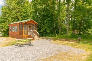 Jellystone Park at Natural Bridge - - 7