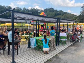 Mobil Home XXL 4 chambres - Camping À l'Ombre des Tilleuls - 2