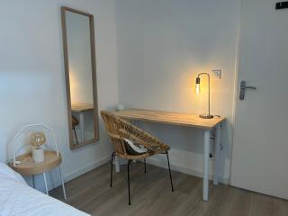 La terrasse : Appartement chic 2 chambres au coeur de Pau - Pau - 4