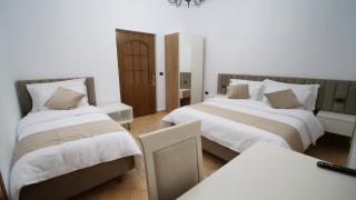 Vila Malasi - Berat - 2