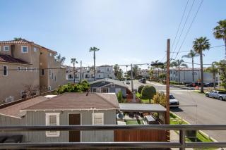 Modern beach home with rooftop - Ocean View! - Oceanside - 7