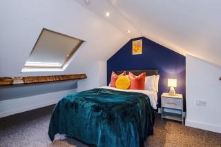 Fantastic Contractor House with 8 Beds by PureStay - 7