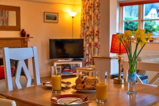 Finest Retreats - Lower School Cottages - Minehead - 3