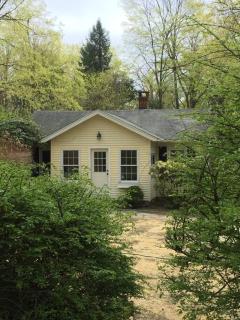 Idyllic New England Cottage - Wilton - 0