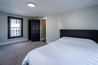 Large Single Family Home in Downtown Exeter-NH - 5