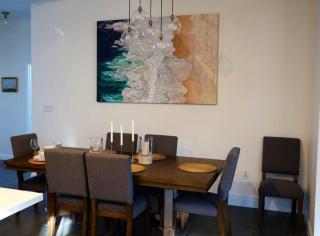 Modern & Bright Retreat by the Beach, Airport & Casino! Pool & Jacuzzi! - 2