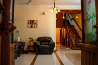 Silver Homes Homestay - Alwaye - 5