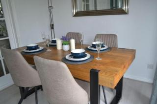 Beautiful Home in Derby Long/Med/Short Stay - 6