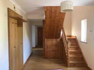 Islands View - Spacious Family Home - Reenard Cross - 5