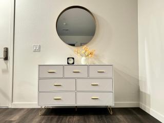 cozy one-bedroom in the heart of OC - 5
