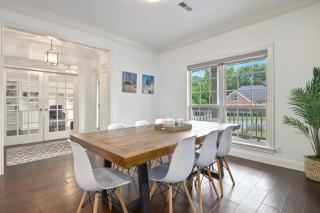 Club Coler- Ultimate Bike Home-Near DT - Bentonville - 1