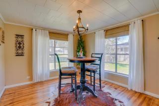Rusk Retreat with Fire Pit, Grill and Countryside View - Rusk - 5