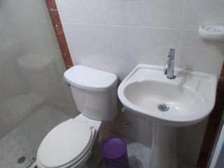 APARTAESTUDIO ESPACIOSO Y COMODO - 8