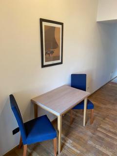 1 Bed Flat - Sleeps 2 - Pets - Smoking on terrace - 2