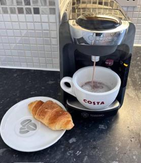 Lichfield City Cathedral Walk 3 Bedroom Coachhouse - 1