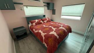 Flamingo Tiny Home - 9