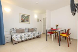 MANSUELA Apartmani PUNTA - Veli Lošinj - 2
