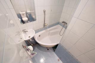 Bright, quit rooms for up to 4 with breakfast - Rīga - 1