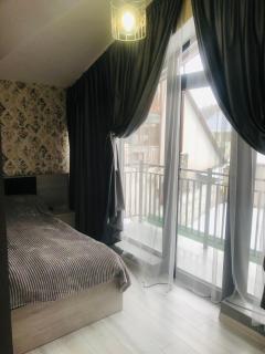 T&M Cottages - Bakoerjani - 4