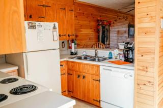 Grandpa's Den #205 - 4