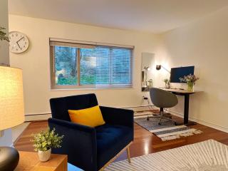Cozy 1BR with Free Parking Downtown Conv Center - Seattle - 6