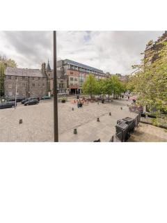 3 Bedrooms Flat in Central Edinburgh Old Town Sleeps 6 - Edimburgo - 2