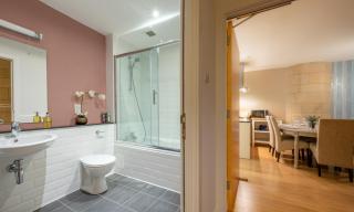 Abbey Church 9 The Nave 2 bedroom Luxury Self catering apartment in Historic Abbey - Fort Augustus - 2