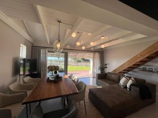 Beachfront Kite House No 1 Shaapenzicht 1 - Langebaan - 2