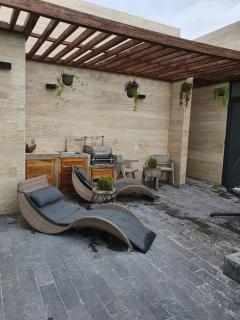 Penthouse Mannaz - Priv Pool! - 2br - 1