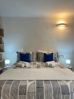 Queen house - Napels - 1