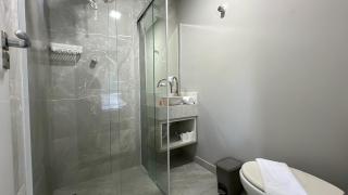 07-STUDIO ENCANTADOR PARA CASAL - Curitiba - 2