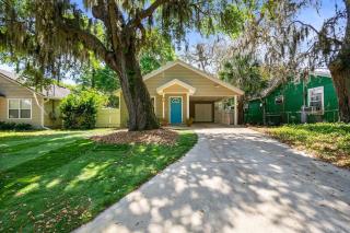 Peaceful Pearl Retreat- 5 Minutes to Downtown, 10 Minutes to Beach - St. Augustine - 6