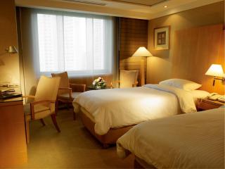 Daegu Grand Hotel - Daegu - 9