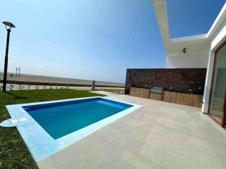 Viamar Chincha® Casa de Playa con Piscina 1er fila - Sunampe - 1
