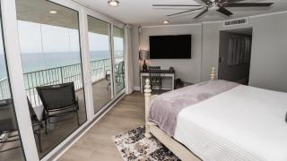 NEW Rental - 3BR 3BA Corner Beachfront - 2024 Remodel - 3 pools, tiki hut, gym, tennis - Panama City Beach - 6