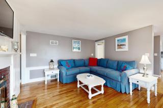 Summer on the Cove - 6