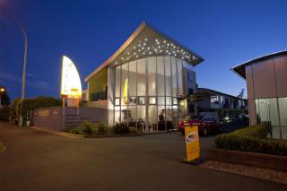 Atrium On Ulster - 3