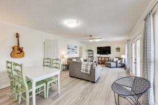 Waterfront Home on Lake Hamilton with Dock and 2 Decks - Royal - 8