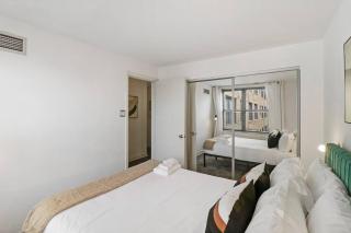 Inviting 2-Bedroom Apt in Hyde Park - The Blackwood rep - 8