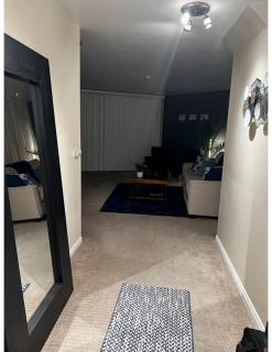 Coastal Paradise Retreat Stylish Oceanfront Condo - Redondo Beach - 9