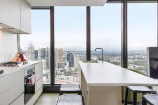 Olive Alcove - A Sweeping Skyline Sanctuary near CBD - 7