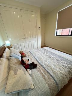Spacious & Sunny 2BR with garage,11 min to airport - 1