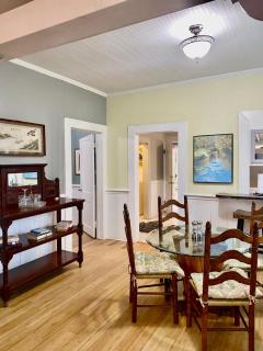 Southern Comfort - Tallahassee - 4