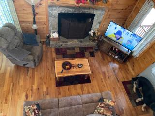 Alpenhaus Cabins Real Log Home in Helen Ga Mountains with hot tub and balconies - Sautee Nacoochee - 7