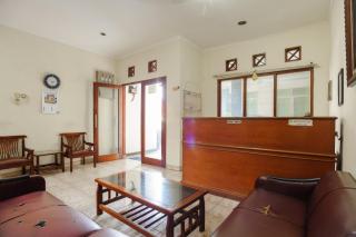 RedDoorz syariah near AEON Mall Tanjung Barat - 2