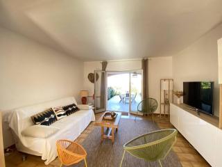 Mazet rénové avec piscine, tennis, 2 terrasses à Cavalaire-sur-Mer. - FR-1-100-333 - Cavalaire-sur-Mer - 3
