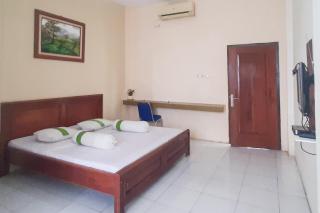 RedDoorz Syariah At Penginapan Sederhana Palembang - Palembang - 5