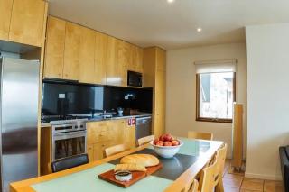 Falls Creek Spa Penthouse by Ready Set Stay - Falls Creek - 2